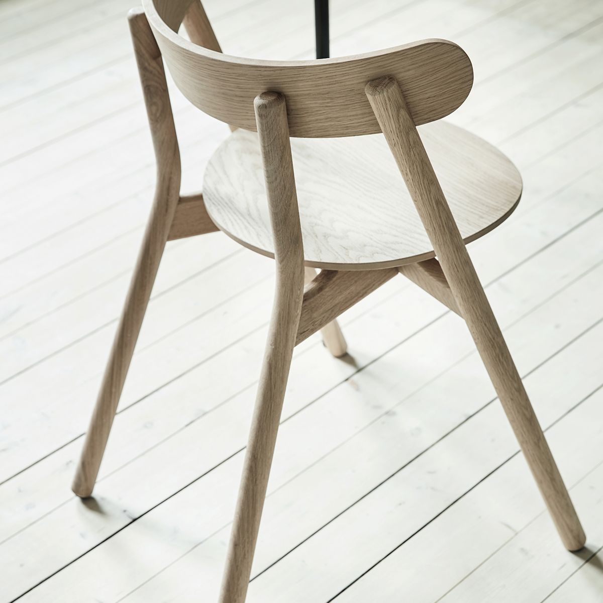 Silla Oaki