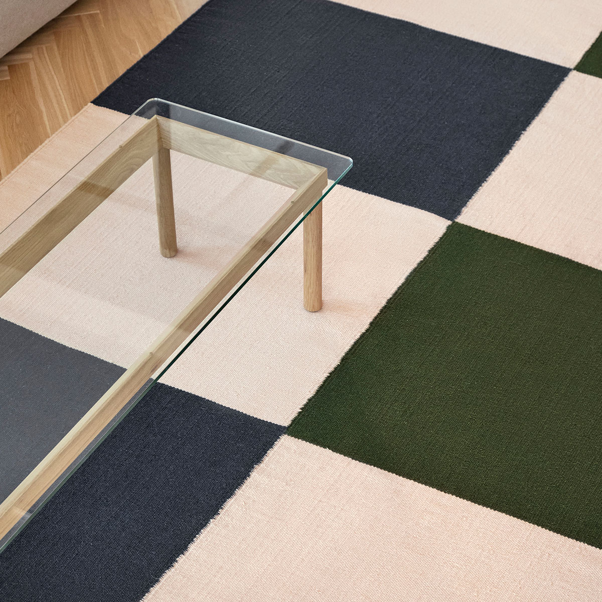 Mesa auxiliar Kofi