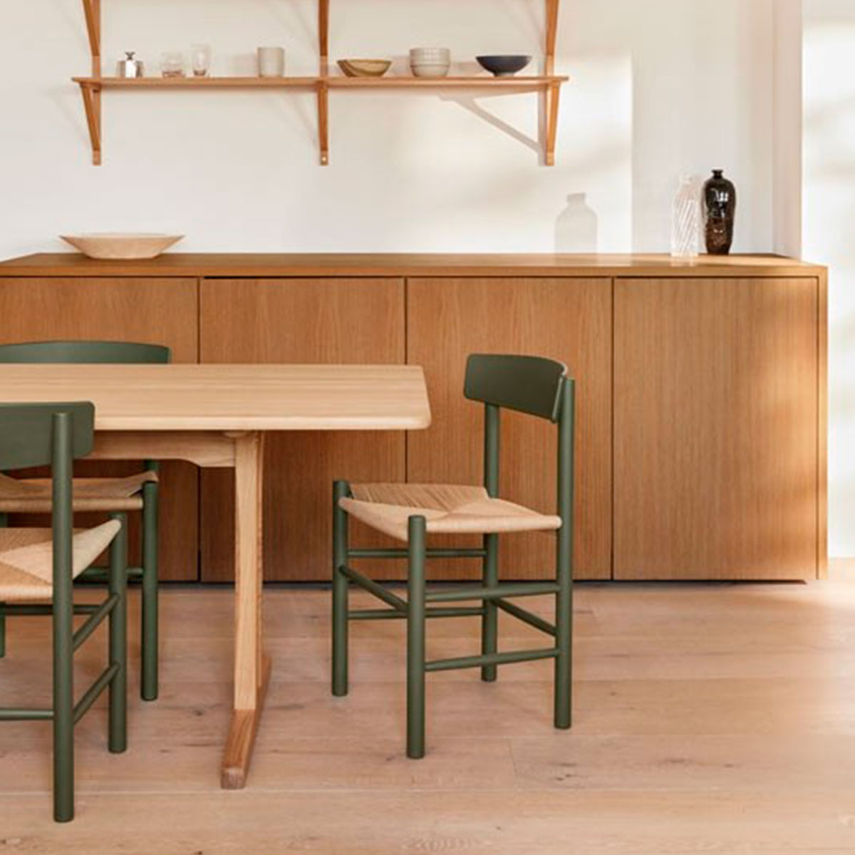 Silla J39