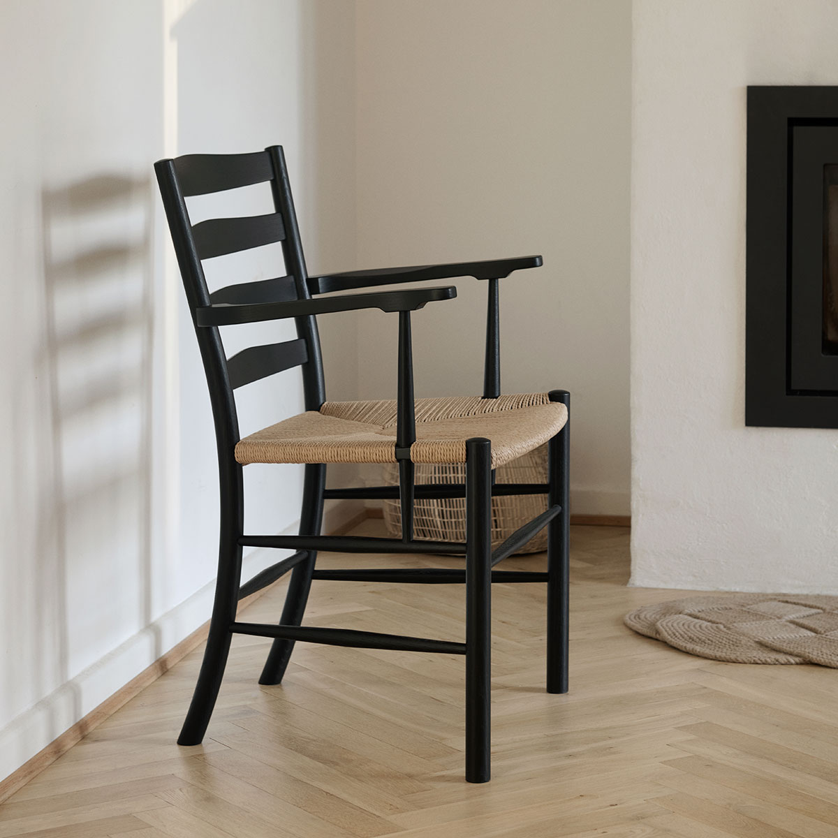 Silla Klint con reposabrazos