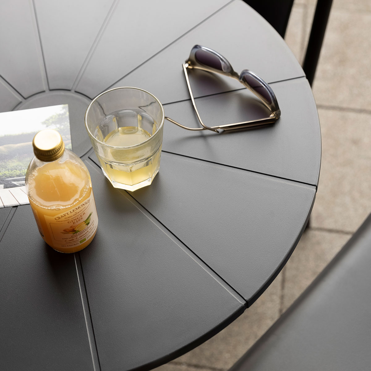 Mesa Nami de café